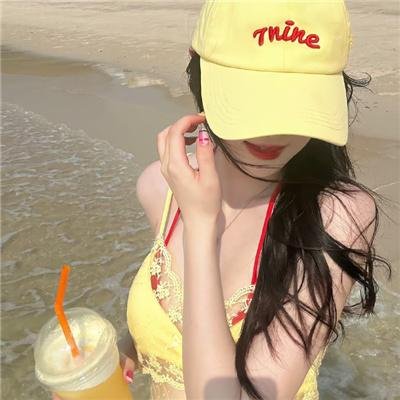 红色康拜因